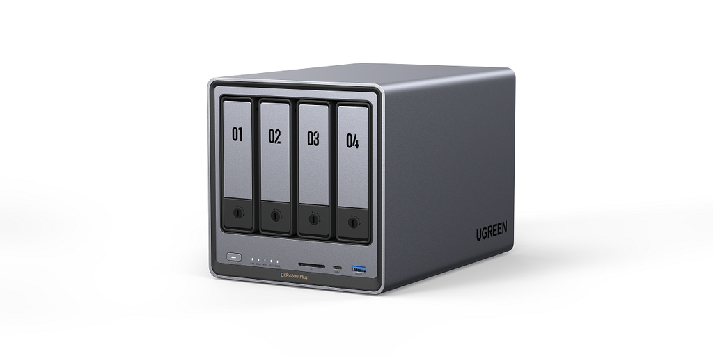 [05500738] DXP4800 Plus - 4 Baies